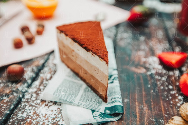 «Three choсolate» cake